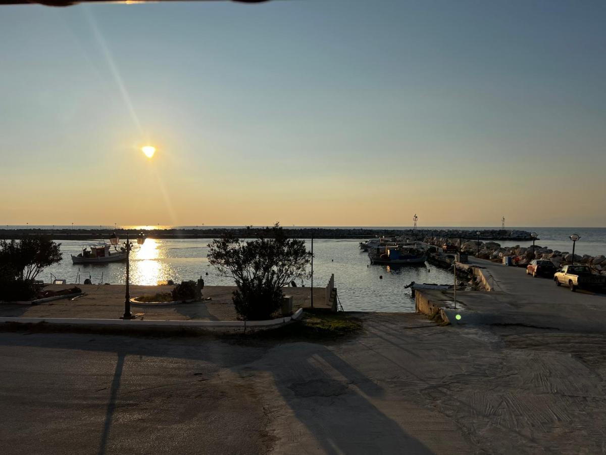Fenia'S Beachfront House Σκάλα Καλλιράχης Εξωτερικό φωτογραφία